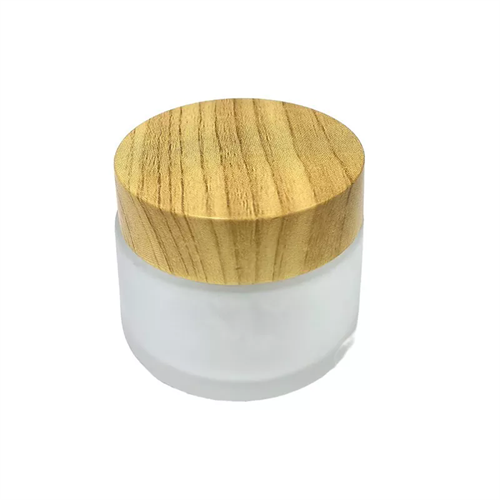 Jarra de loción de vidrio vacío cosmético con tapa de madera